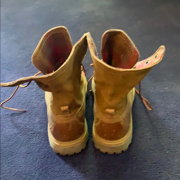 Women's Timberland Boots with Anti-fatigue Insoles - Picture 3 of 6